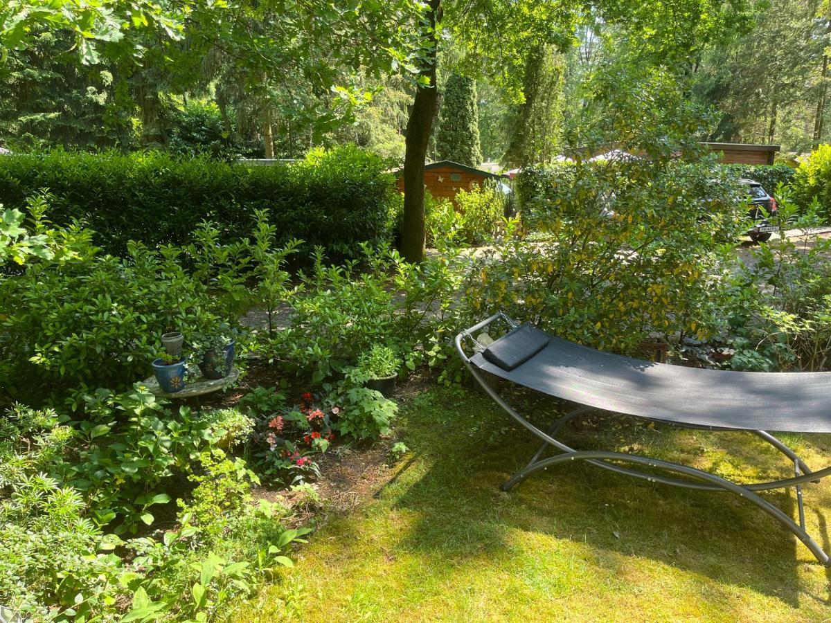 Sfeervol Vakantiehuisje In Bosrijke Omgeving Форден Екстериор снимка